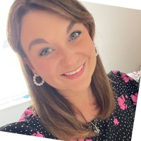 Lara Higgins