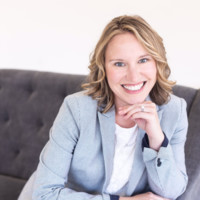 Laura McDade