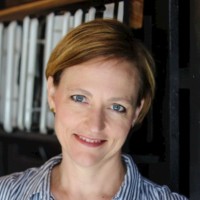 Suzanne Barrett