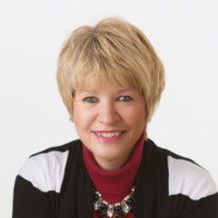 Lynn Devine