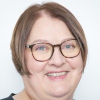 Ursula Heller