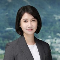 Yeon Lee