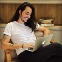 Vinny Correia