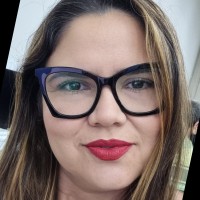 Vivian Maia