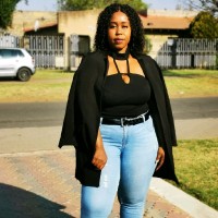 Mbali Khanyile/Dlomo