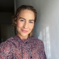 Yvonne Heine