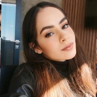Vitoria De Lara