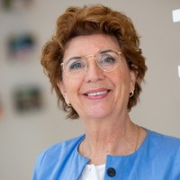 Monique van der Vliet
