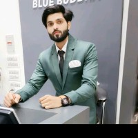 Khan Adil