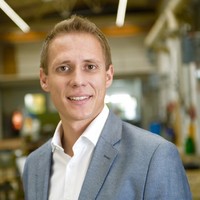 Stefan Neumann