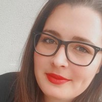 Ana-Maria Paraschivoiu