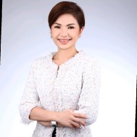 Iris Lee