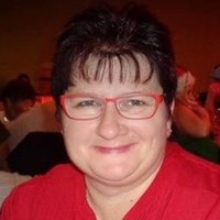 Mum Sarah Neads