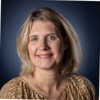 Mirjam De Vries