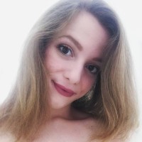 Claudia Adamo