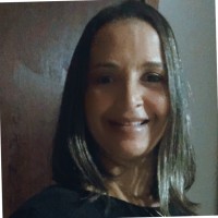 Roseana Lorentz de Oliveira