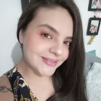 Yuly Vanessa Duque Aranzales