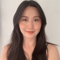 Yingjun W.