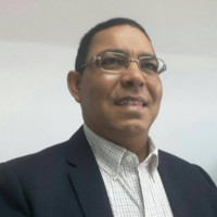 Carlos Eves