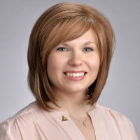 Jennifer Raiti, Aap