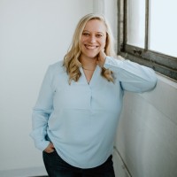 Cassandra Petersons