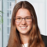 Manuela Holsten