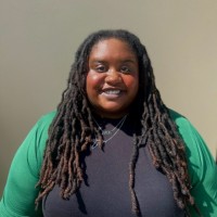 Zuri Montgomery, Amft