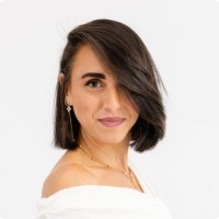 Liz Hazan