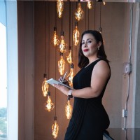 JULIA LOPEZ