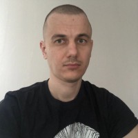 Денис Селюков