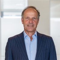 Neill André de la Porte