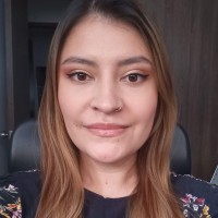 Katherin León B