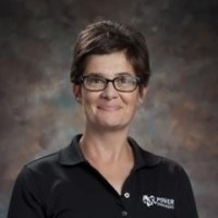 Nikki Stohler-Sagarik