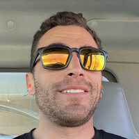 Eric Leos