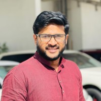 Farooq M A