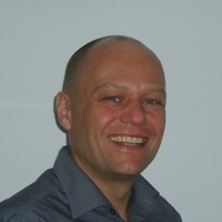 Tom Hipper