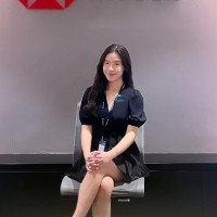 Vicky Ng