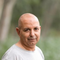 Yair Ozeri