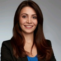 Esra Şatana