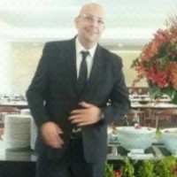 Adriano Gomes