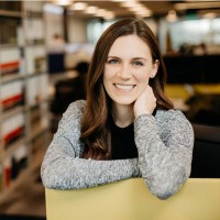 Amberly Kaufmann, Iida