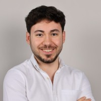 Talha Gür