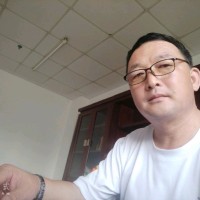 罗小伟