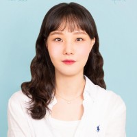 김유진