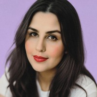 Ingrid Ferreira CostaIngrid Ferreira Costa is an Influencer