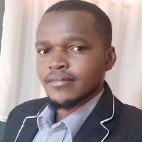 Bidan Mwaura