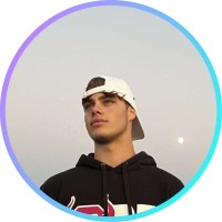 Eli Wade