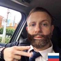 Олег Вешкурцев