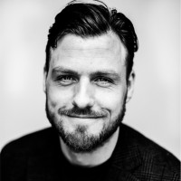 [Olav Van Der Wal]