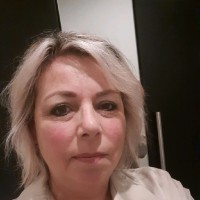 Annemarie Van Heesch - Speeks